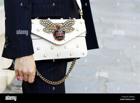 gucci tasche biene